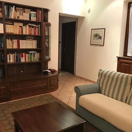 La Casa Del Melograno * Alba (Piedmont)