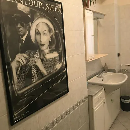 La Casa Del Melograno Apartment *