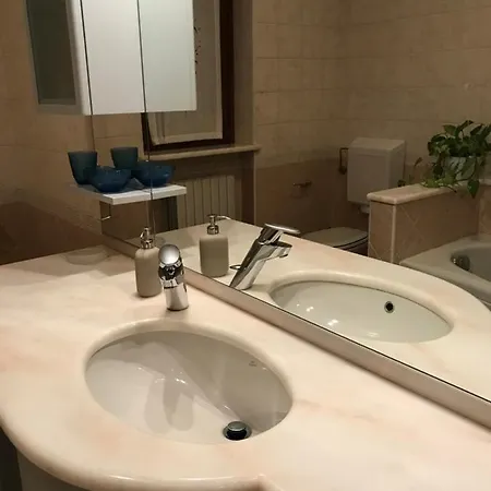 La Casa Del Melograno