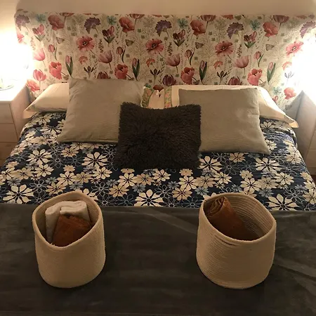 La Casa Del Melograno * Alba (Piedmont)